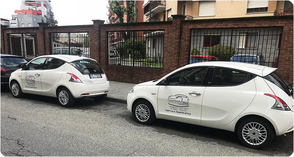 Immagine di una delle vetture di cortesia